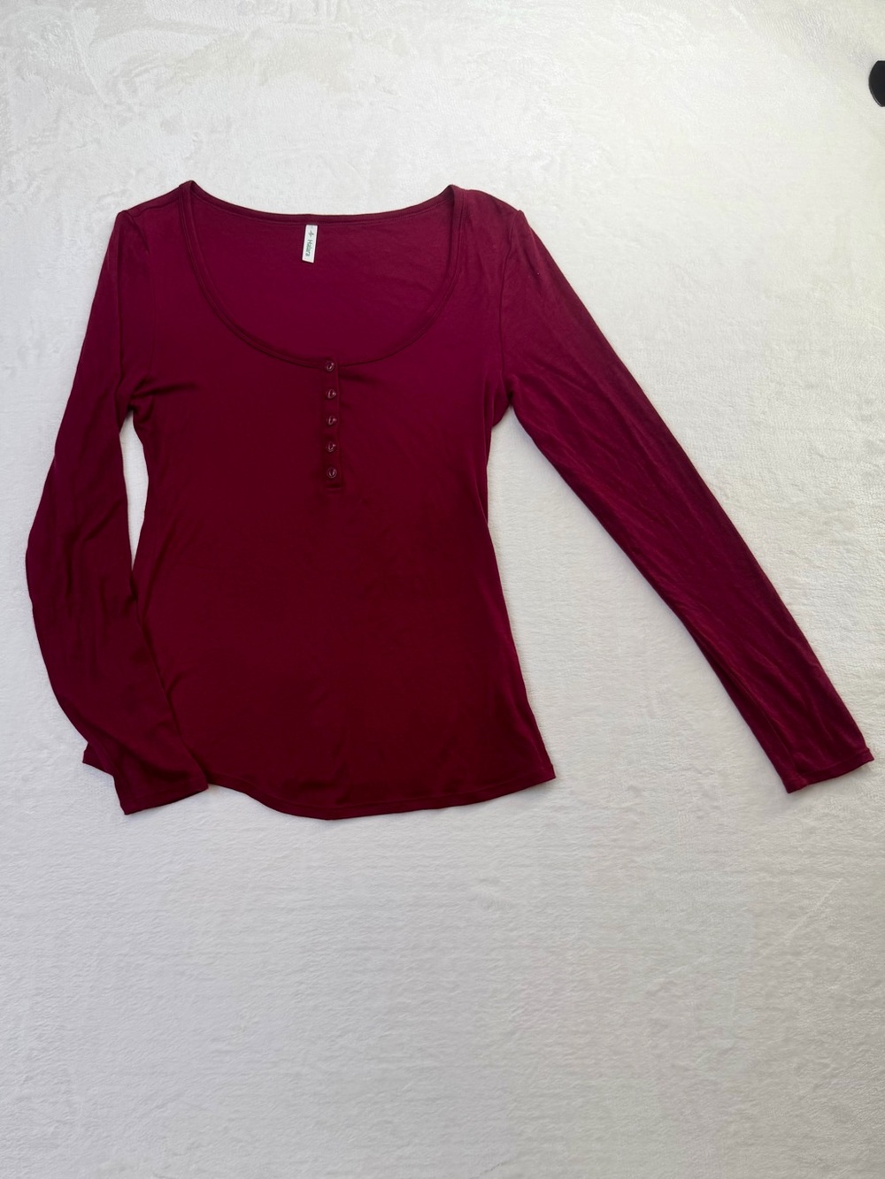Halara Burgundy Rayon Henley Scoop Neck Long Sleeve Top Women’s M
